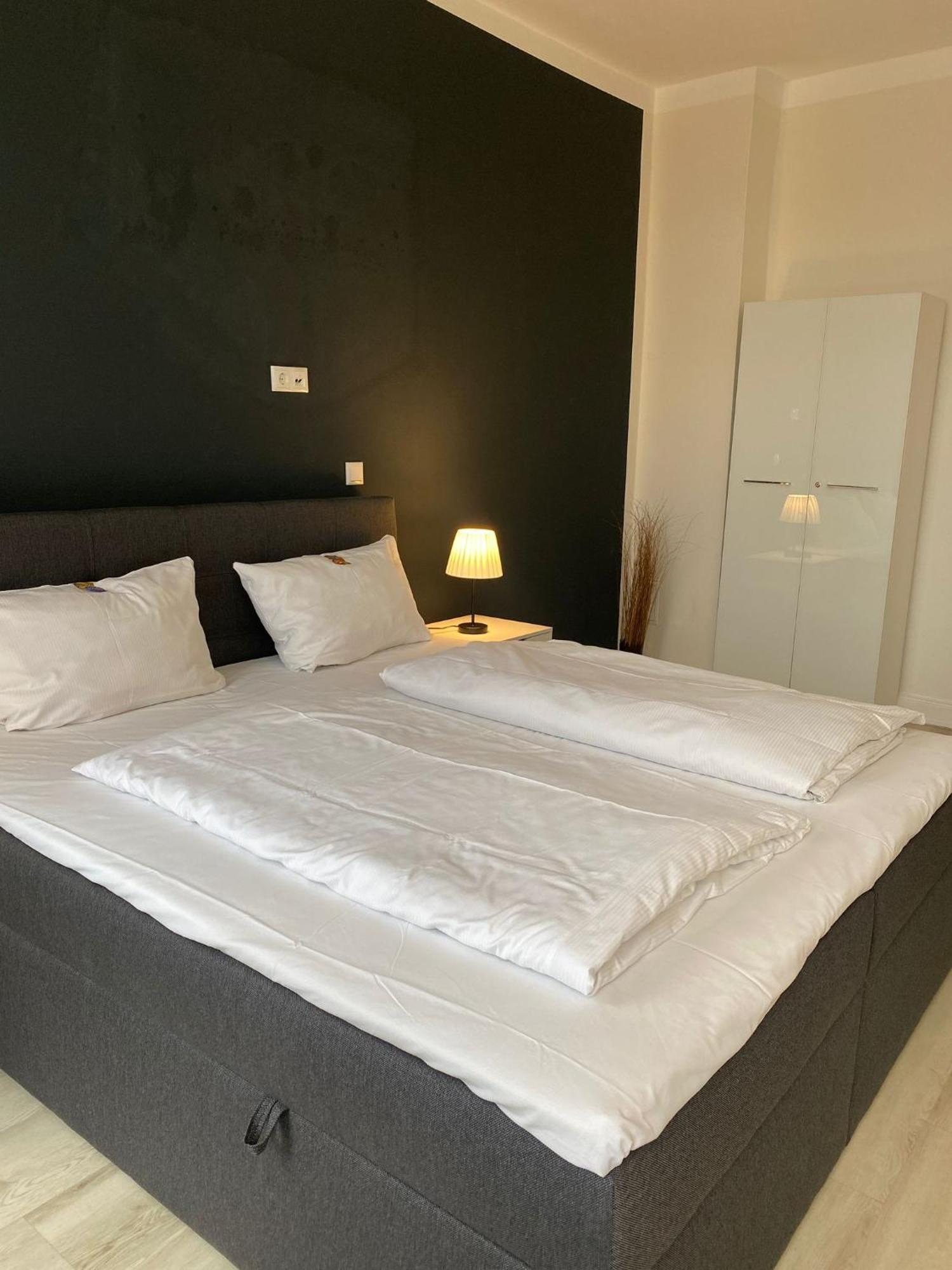 Hotel Adler & Eventlocation Gmbh Итцехое Екстериор снимка