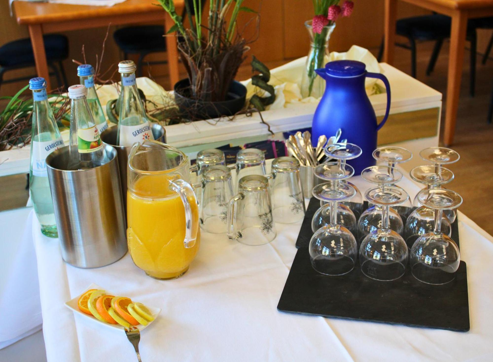 Hotel Adler & Eventlocation Gmbh Итцехое Екстериор снимка